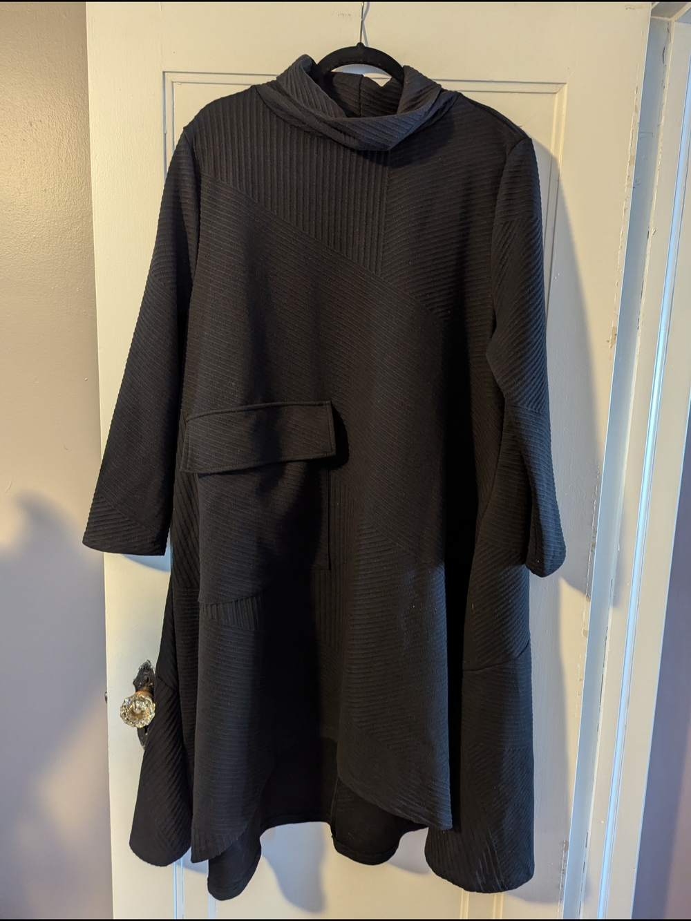 Black Textured A-Line Tunic Sweater